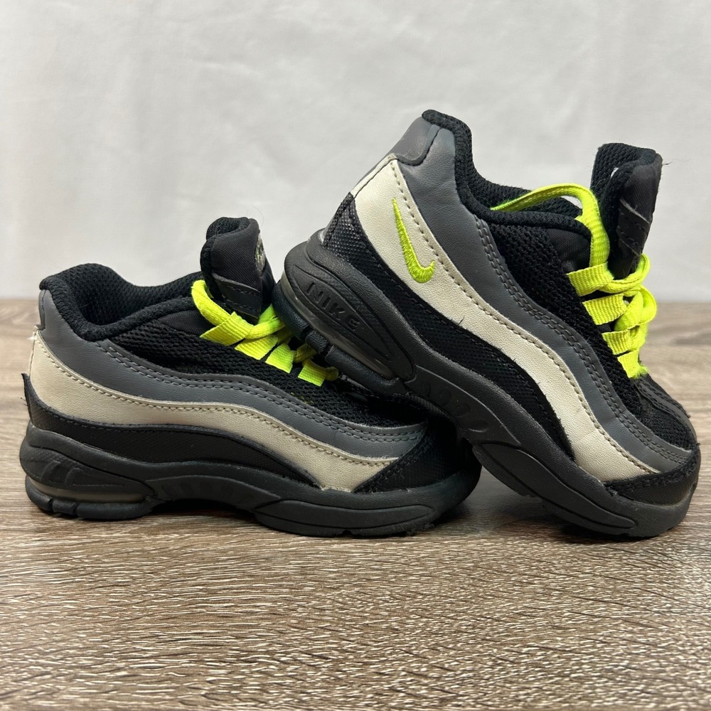 Nike Air Max 95 Toddler Black Grey Volt Green Sneakers 905462-022 Size 7C - Picture 3 of 7